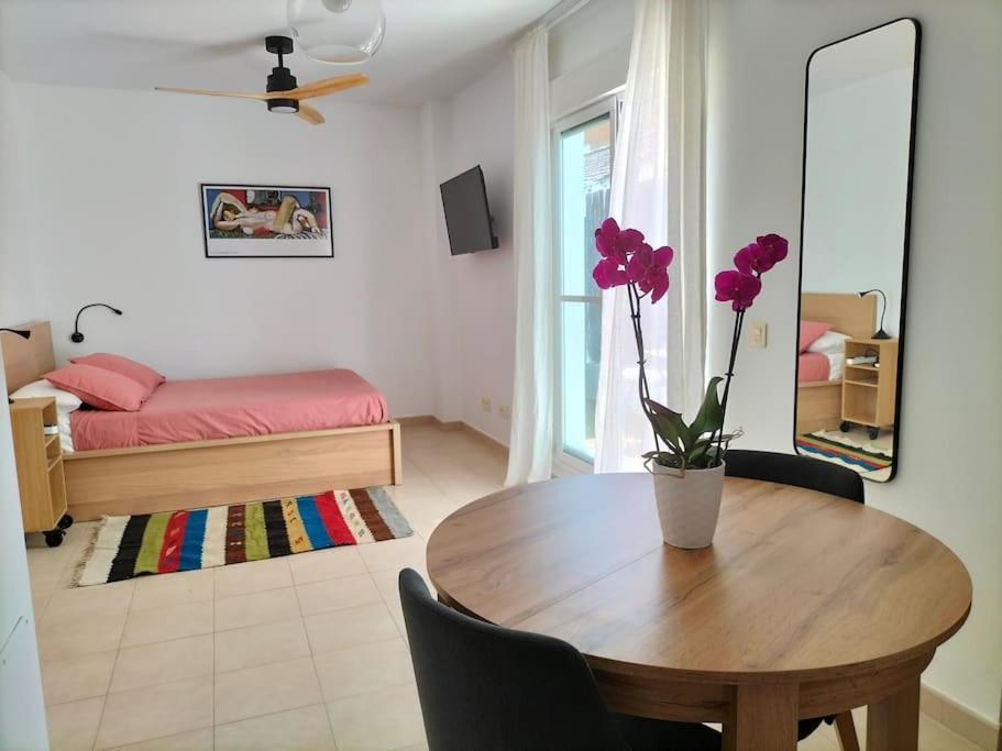Ferienwohnung Estudio 52 Malaga Centrico Parking Gratuito Exterior foto